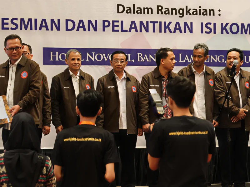 356-penatikan_imgupscaler.ai_Beta_4K